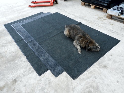 Dirt trapper floor mats - dirt, 8'x5'