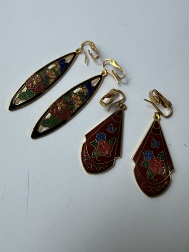 Vintage enamel floral clip - vintage,