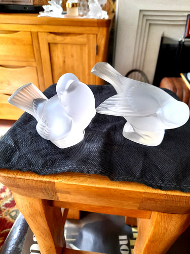 Lalique stunning pair - stunning,