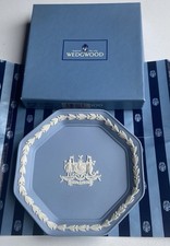 Wedgwood Blue Jasper Liverpool Coat of Arms Octagonal Tray
