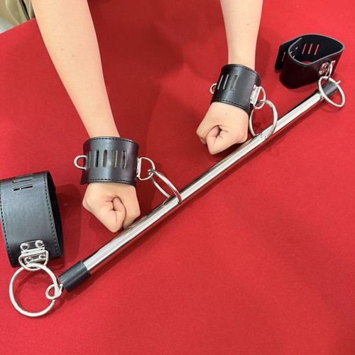 Bondage open leg spreader bar - leg,