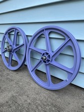 Lavender Skyway 20 inch Tuff