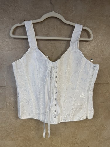 Nwt white corset - nwt,
