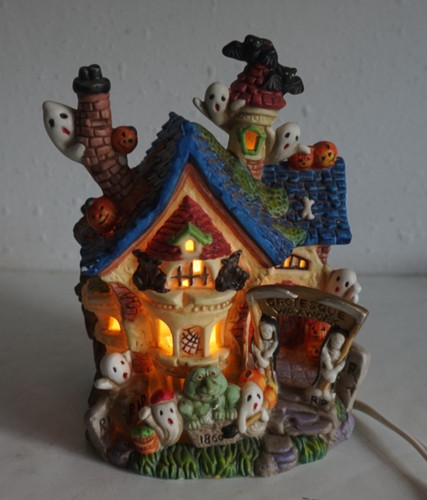 Spooky hollow grotesque - spooky,