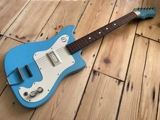 Vintage 1960s Kay K311 Teal