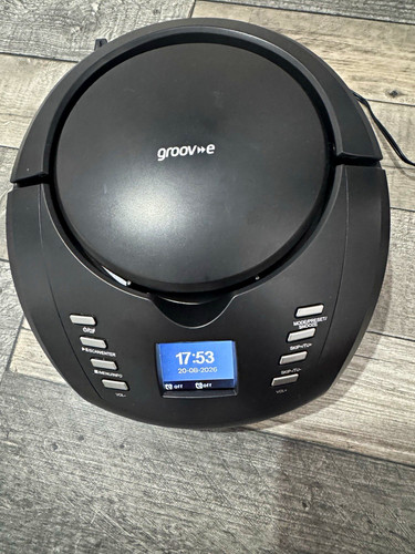 Modern groov portable cd - modern, groov-e