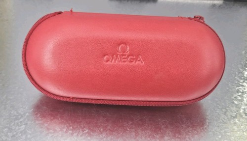 Red omega travel watch - red,