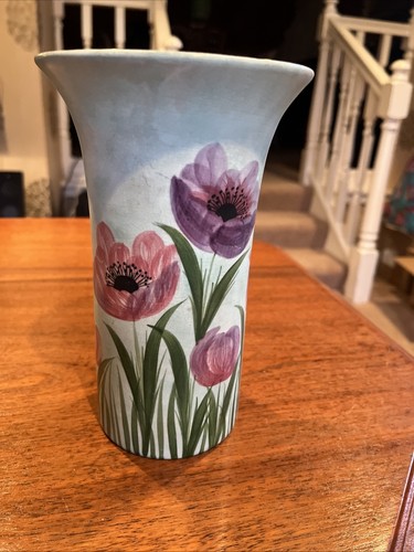 Radford burslem pottery vase - e,