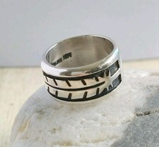 Native American Sterling Silver Chunky Dbl Feather Detail Wide Band Ring 10g 