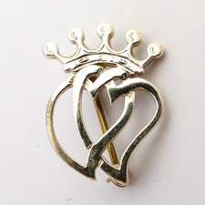 Sterling silver brooch by Ola Gorie Luckenbooth design Orkney Scotland