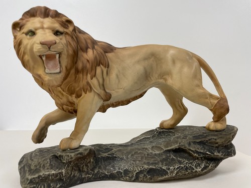 Beswick lion rock porcelain - beswick,