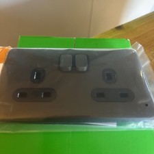 1no Schneider Mocha Bronze