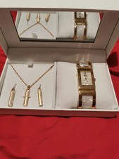 Beautiful Gift Set Watch with