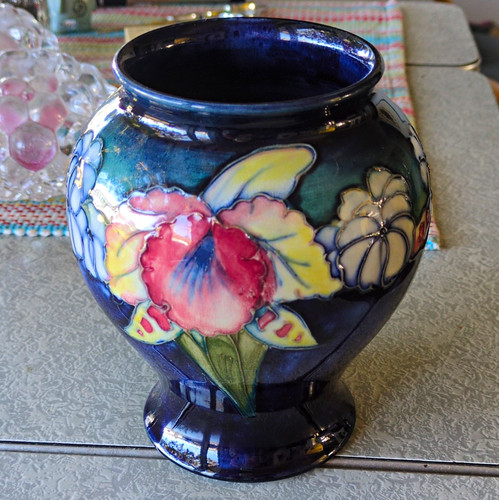 Moorcroft orchid pattern - orchid, squat