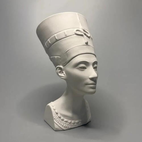 Queen nefertiti bust statue - nefertiti,