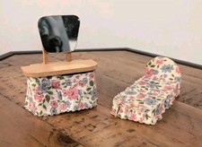 1970s VINTAGE DOL TOI DOLL HOUSE DRESSING TABLE & SINGLE BED 