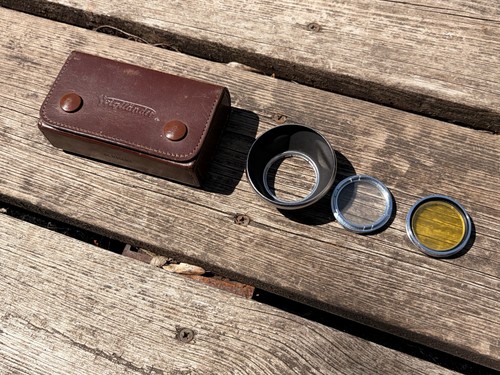 Voigtlander hood and filters - hood,
