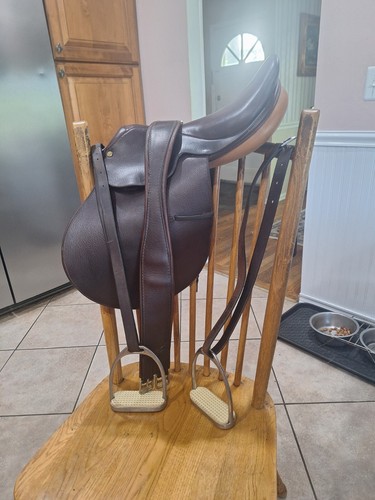 Collegiate saddle - collegiate, 16.5"