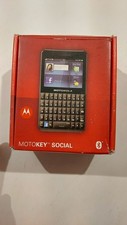 1020.Motorola Social Dual Sim