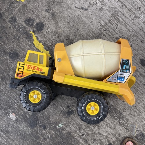 Vintage metal tonka cement - vintage,