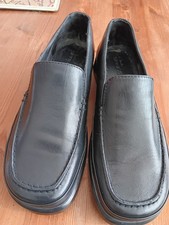 Clarks Black Springers Size 5.5