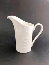 Wedgwood White Nature Embossed