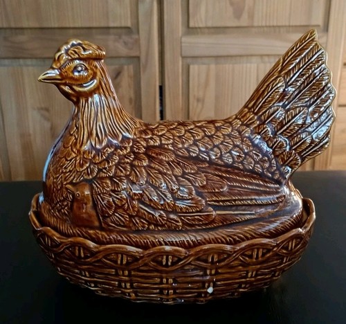 Portmeirion chicken egg - egg, basket