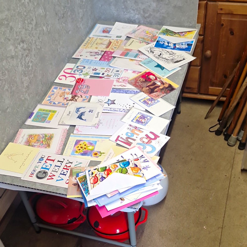 Job lot mixed greeting cards - mixed,
