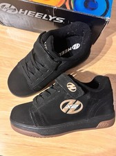 Boys Heeleys Size 1