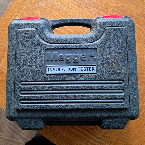 Megger mit320 megohmmeter - megger,