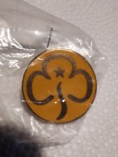 Vintage Girl Guiding UK Pin Badge Brand New