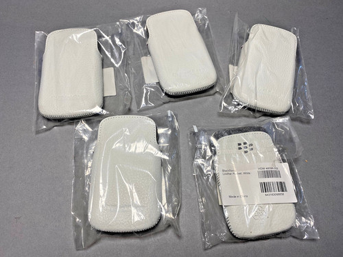 Blackberry 9720 white leather - white,