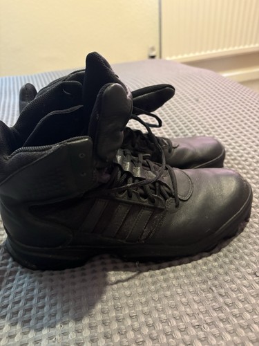 Adidas gsg9 triple black - gsg9.7,