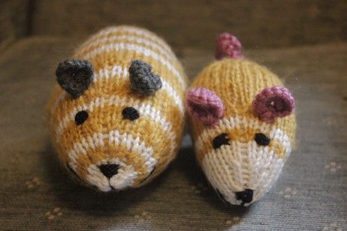 Knitted mice