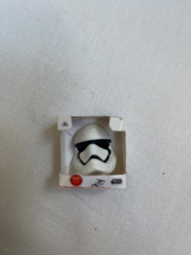 Star wars stormtrooper helmet - star,