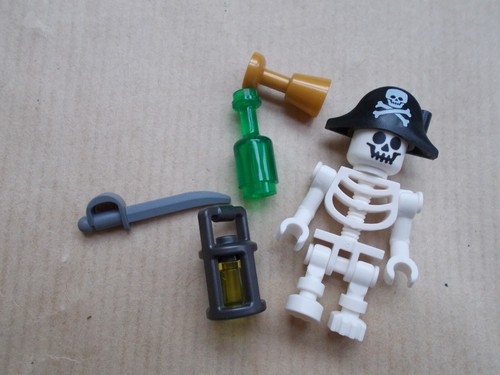 Lego halloween pirate skeleton - lego,