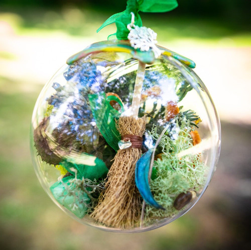 Tree life witches ball - life,