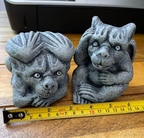 Concrete small gargoyle - 2,