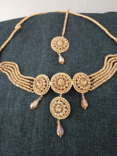 Ethnic gold tone jewellery set - ethnic,