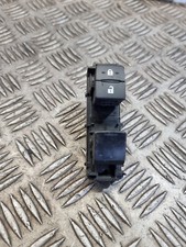 LEXUS IS 300H WINDOW CONTROL