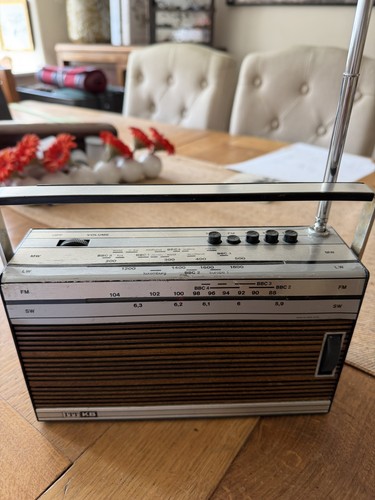 Itt radio wood front - kb,