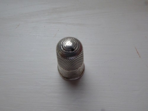 Silver thimble zig zag - (epns?),