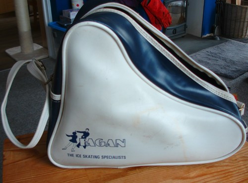 Vintage white blue fagan - &,