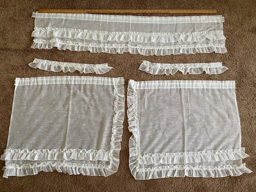 Vtg white lace short oval - lace,
