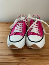 Heavenly Feet Cerise & White