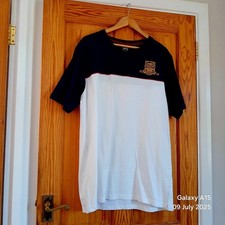 Surrey  Real Merchandise Cricket Club T shirt    Brought  @The Oval Size 2XL