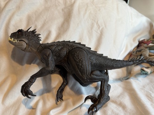 Jurassic world scorpios - jurassic,