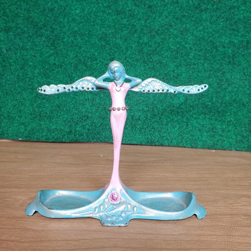 Vintage art nouveau angel - nouveau, in