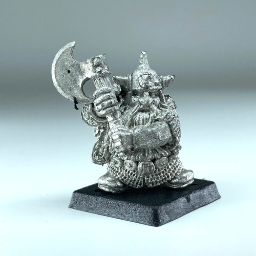 Bugmans dwarf ranger trooper - dwarf,