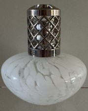 Ashleigh & Burwood ‘Little Fluffy Clouds’ Fragrance Lamp Unused